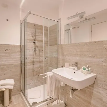 Miramare Hotel 4*