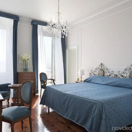 Miramare Hotell